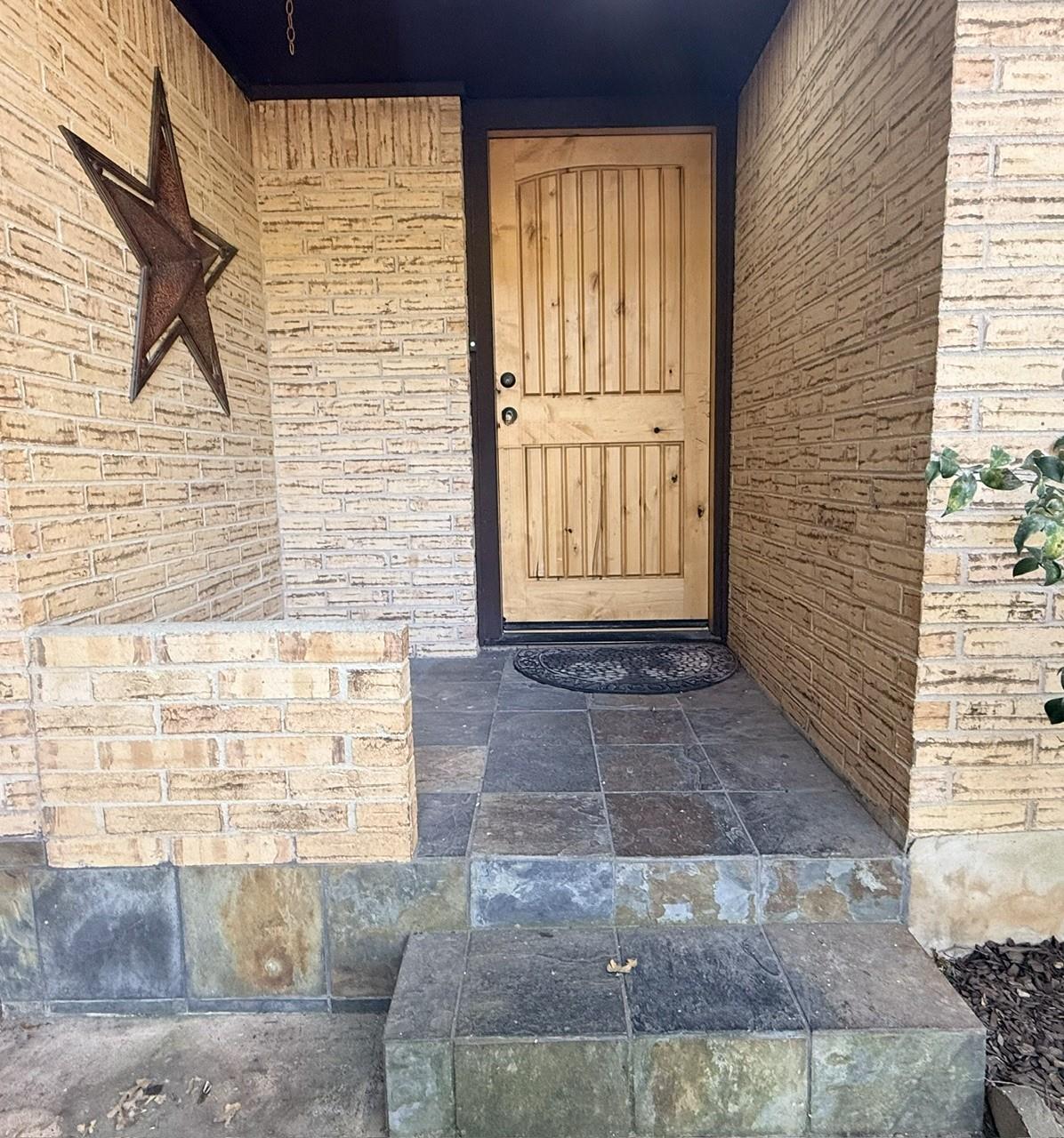 109 Pine Cone LN — photo 3