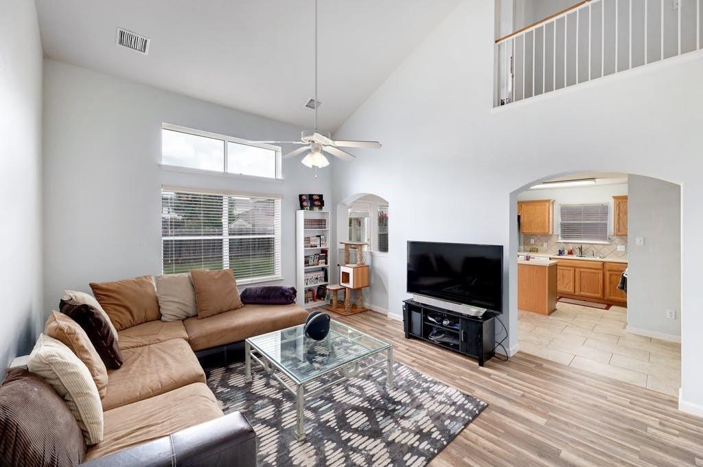 505 Woodsorrel WAY — photo 3
