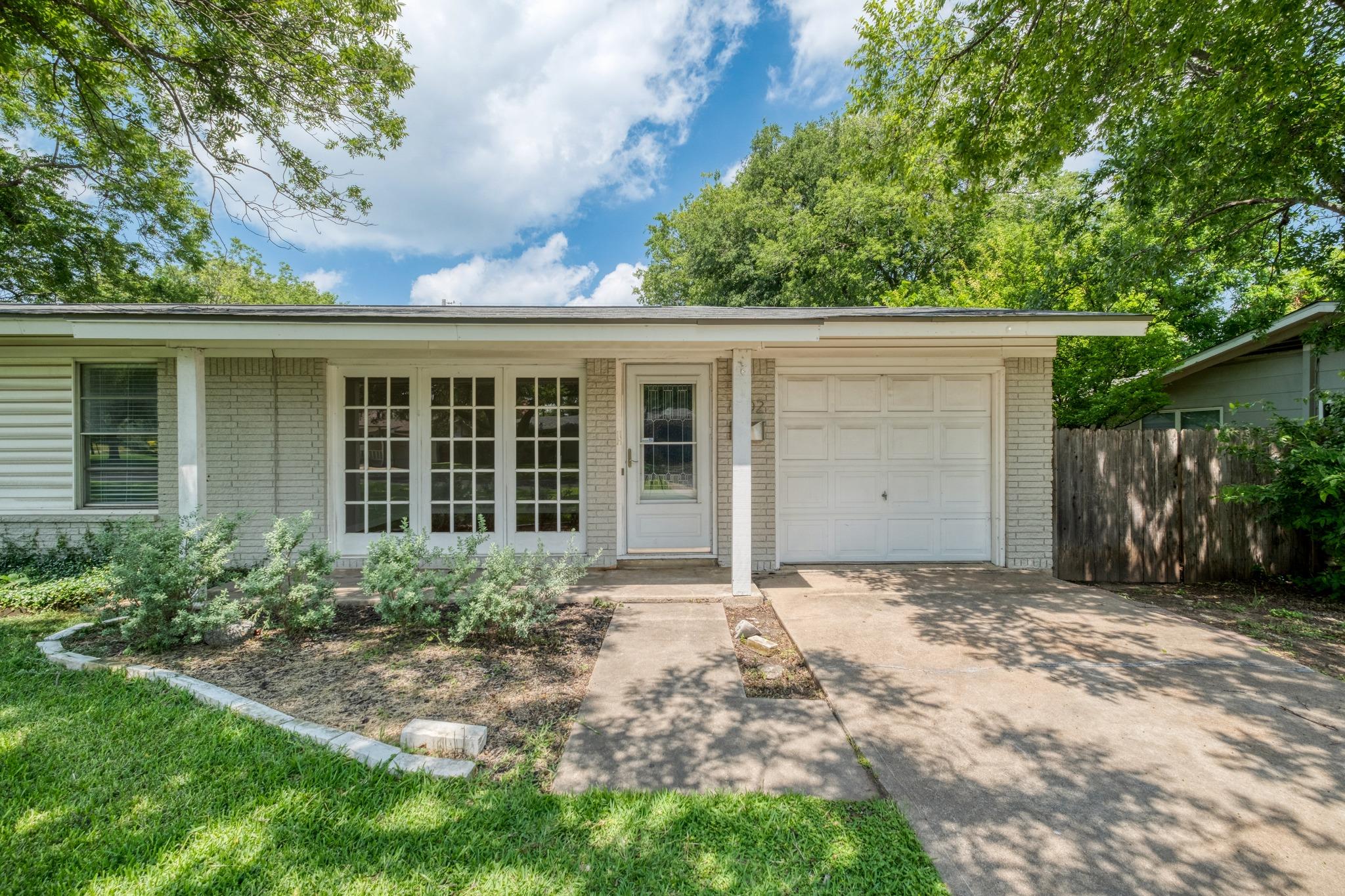 8202 Polar DR — photo 4