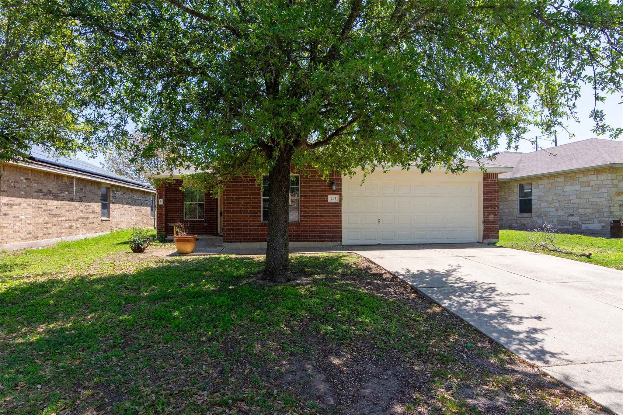 245 Shale DR — photo 3