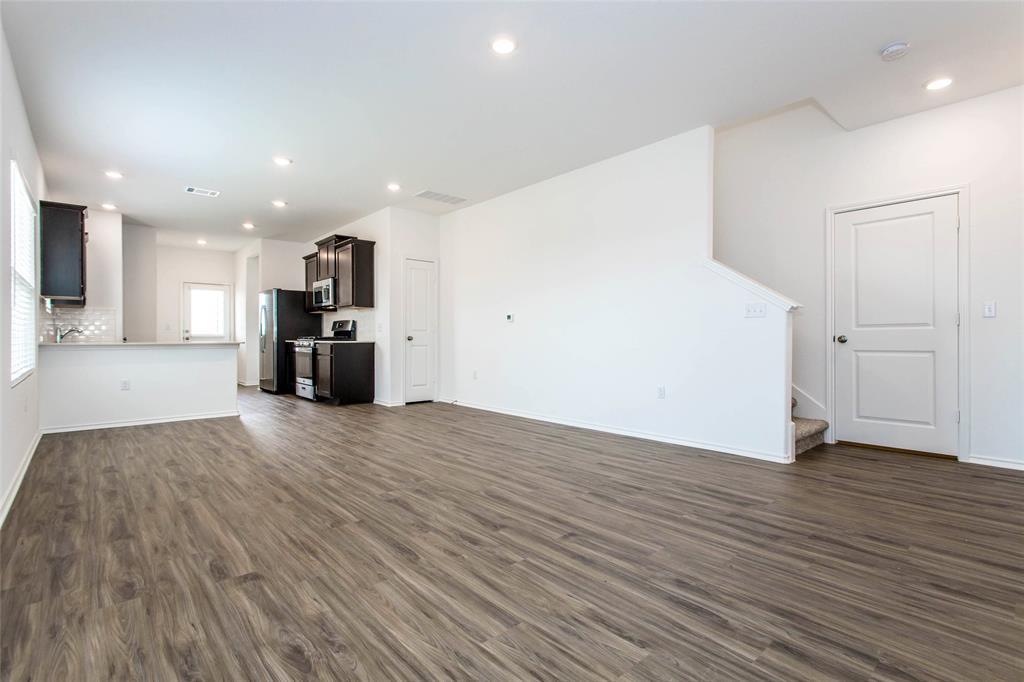 7305 Spotted Leaf WAY — photo 3