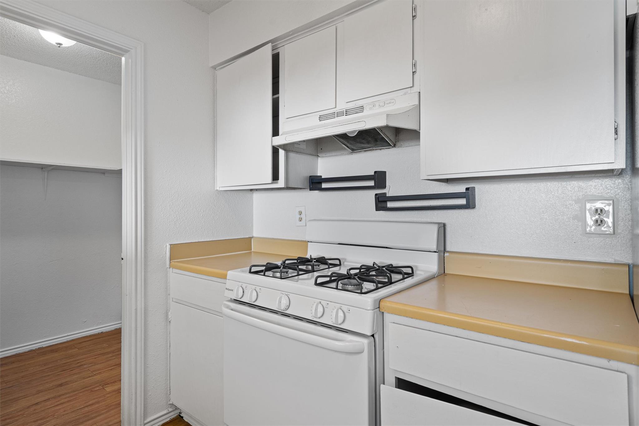 5501 Spring Meadow RD #B — photo 3