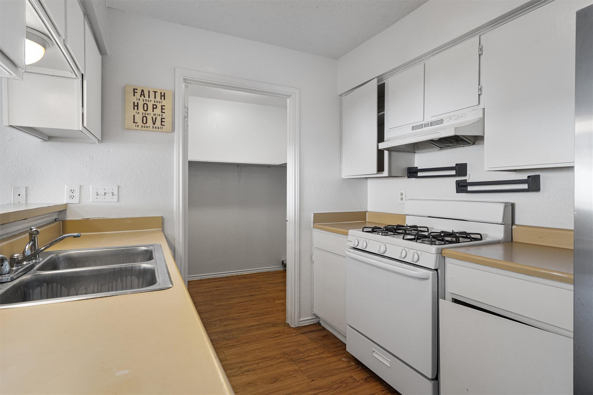 5501 Spring Meadow RD #B — photo 4