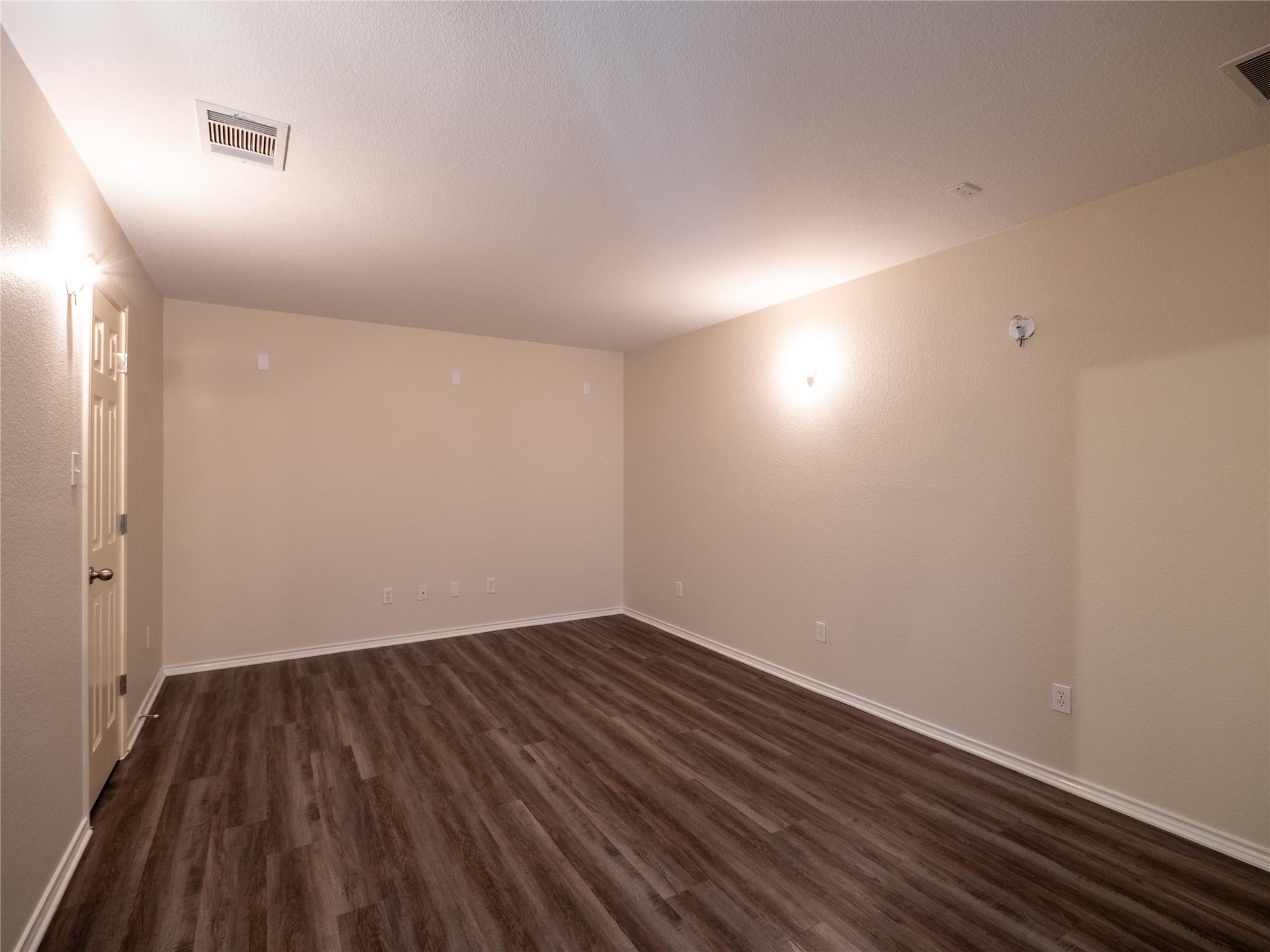 1710 Lomita DR — photo 5