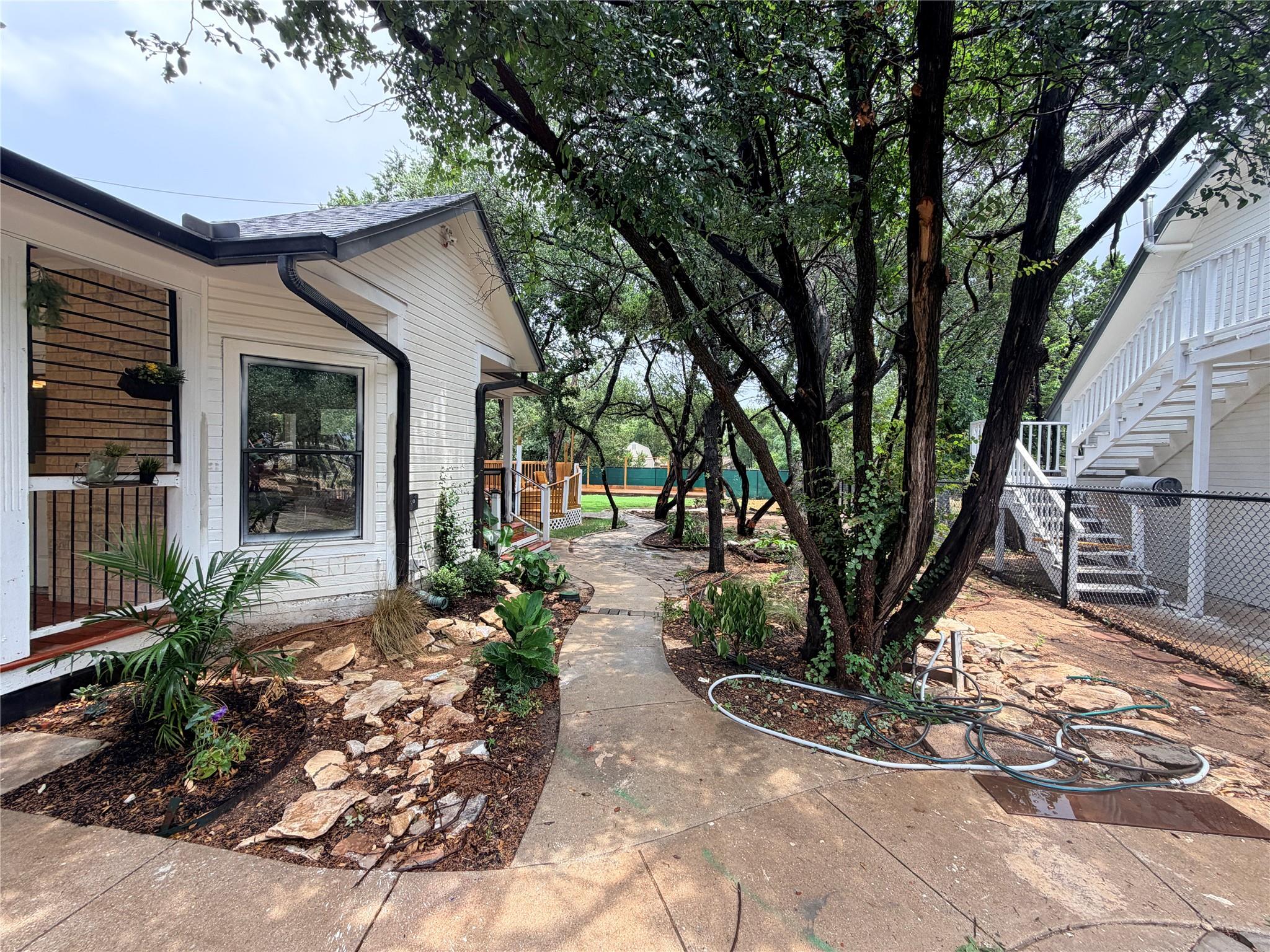 7130 Ranch 2338 RD — photo 4