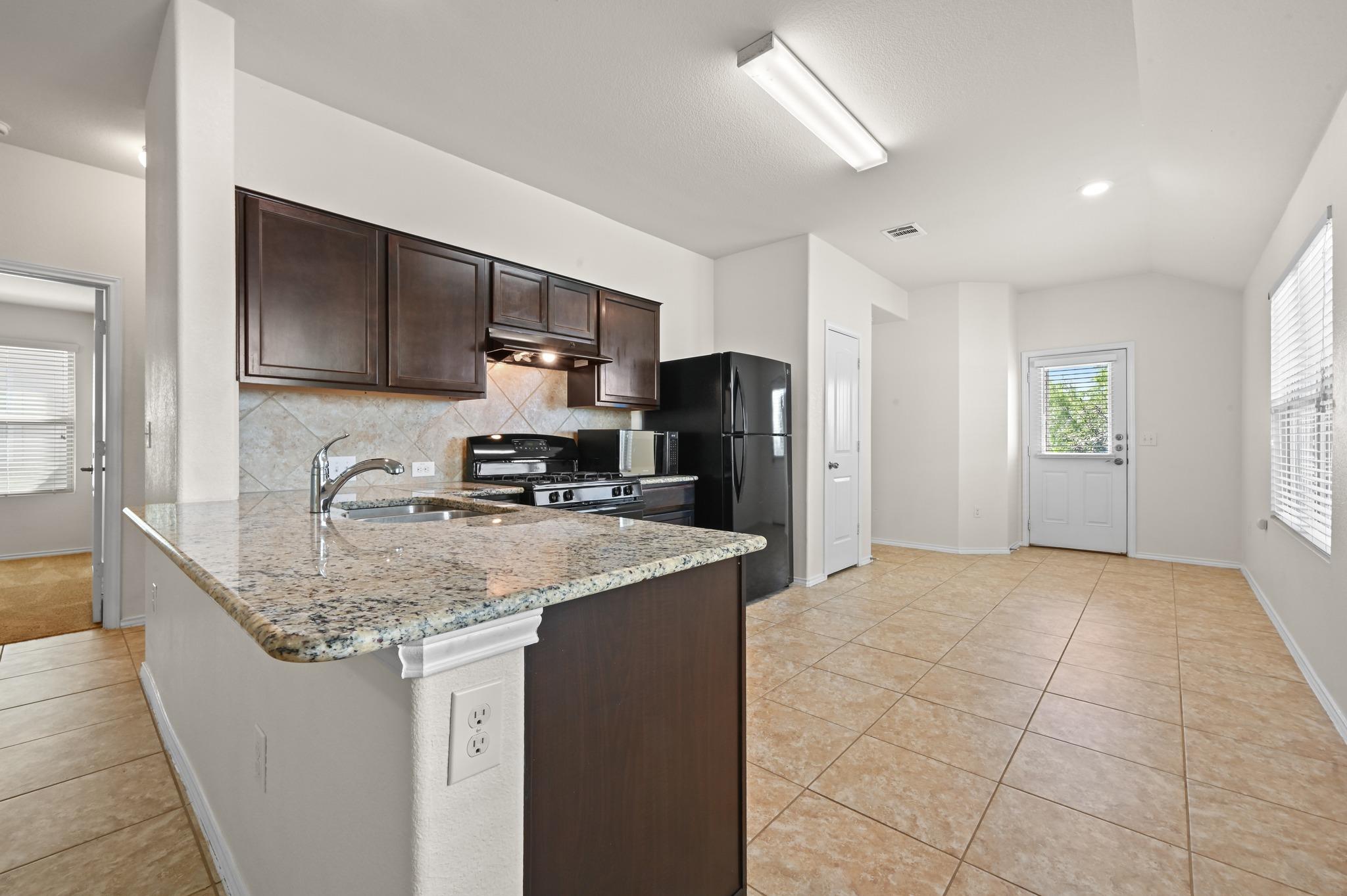 10209 Crescendo LN — photo 5
