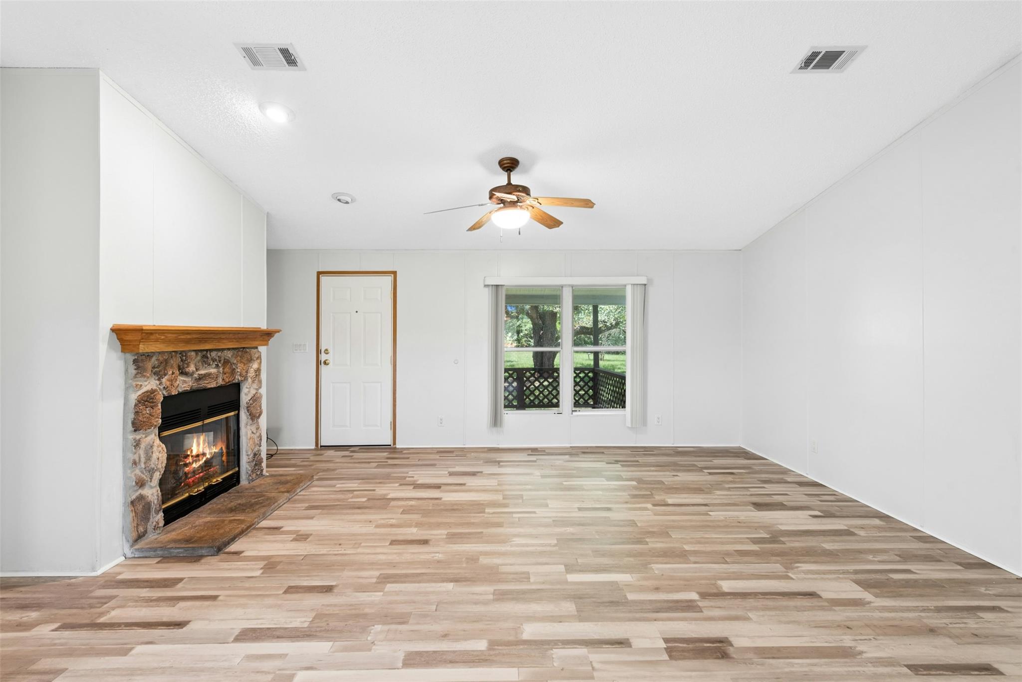 255 Rosanky Cattle Co RD — photo 4