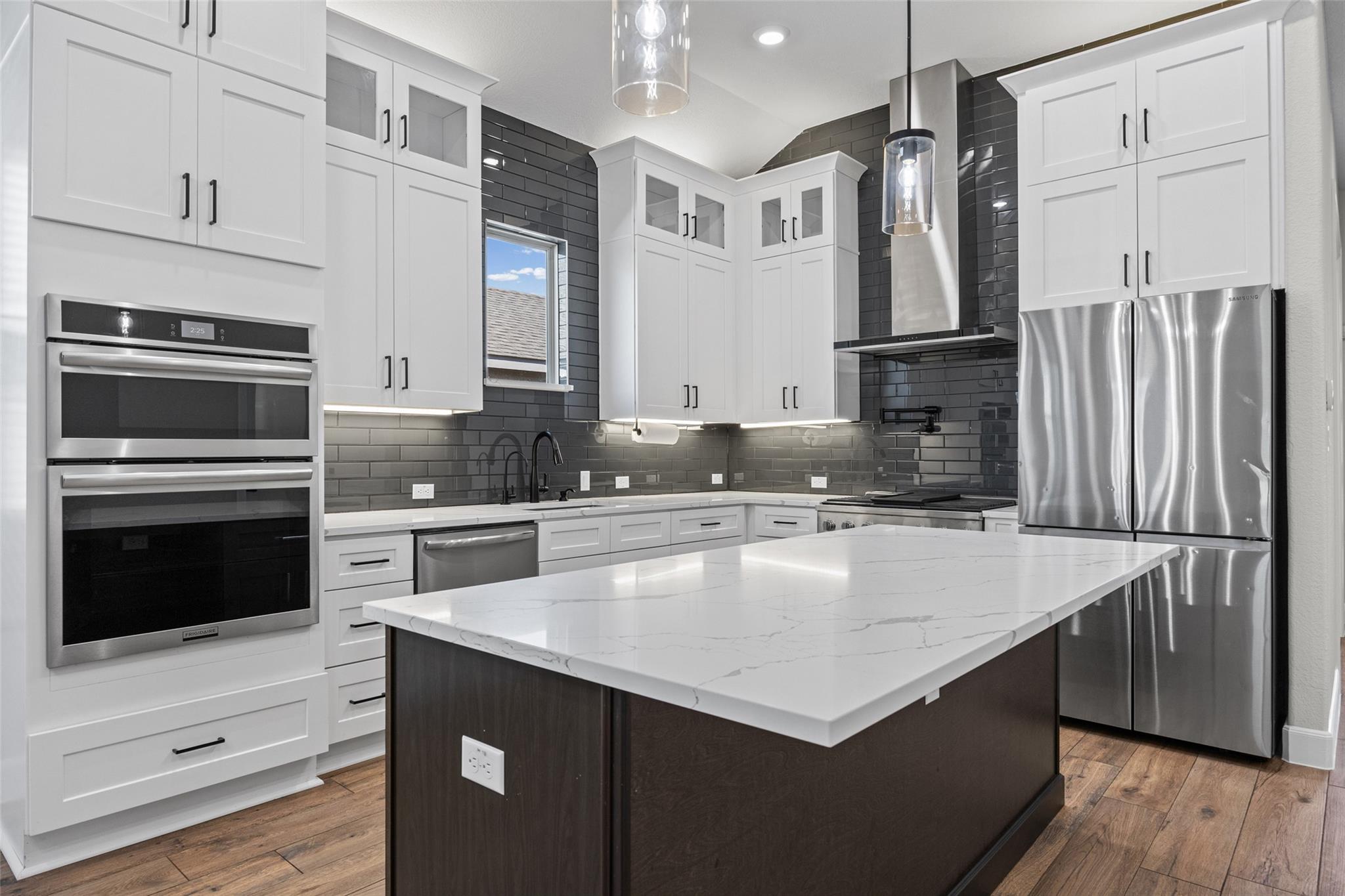 140 Caterpillar LN — photo 4