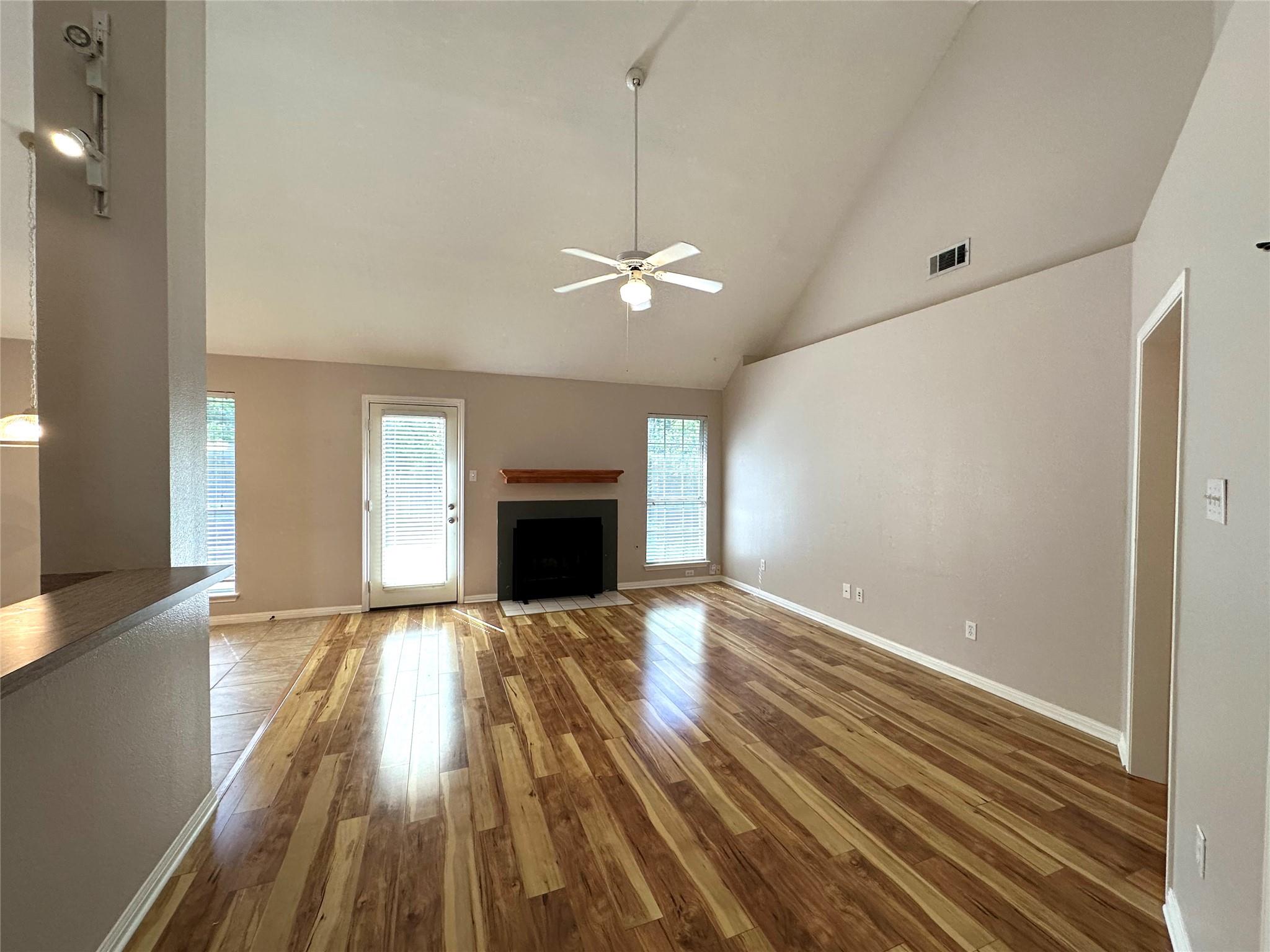 7903 Tiger Eye CV — photo 4