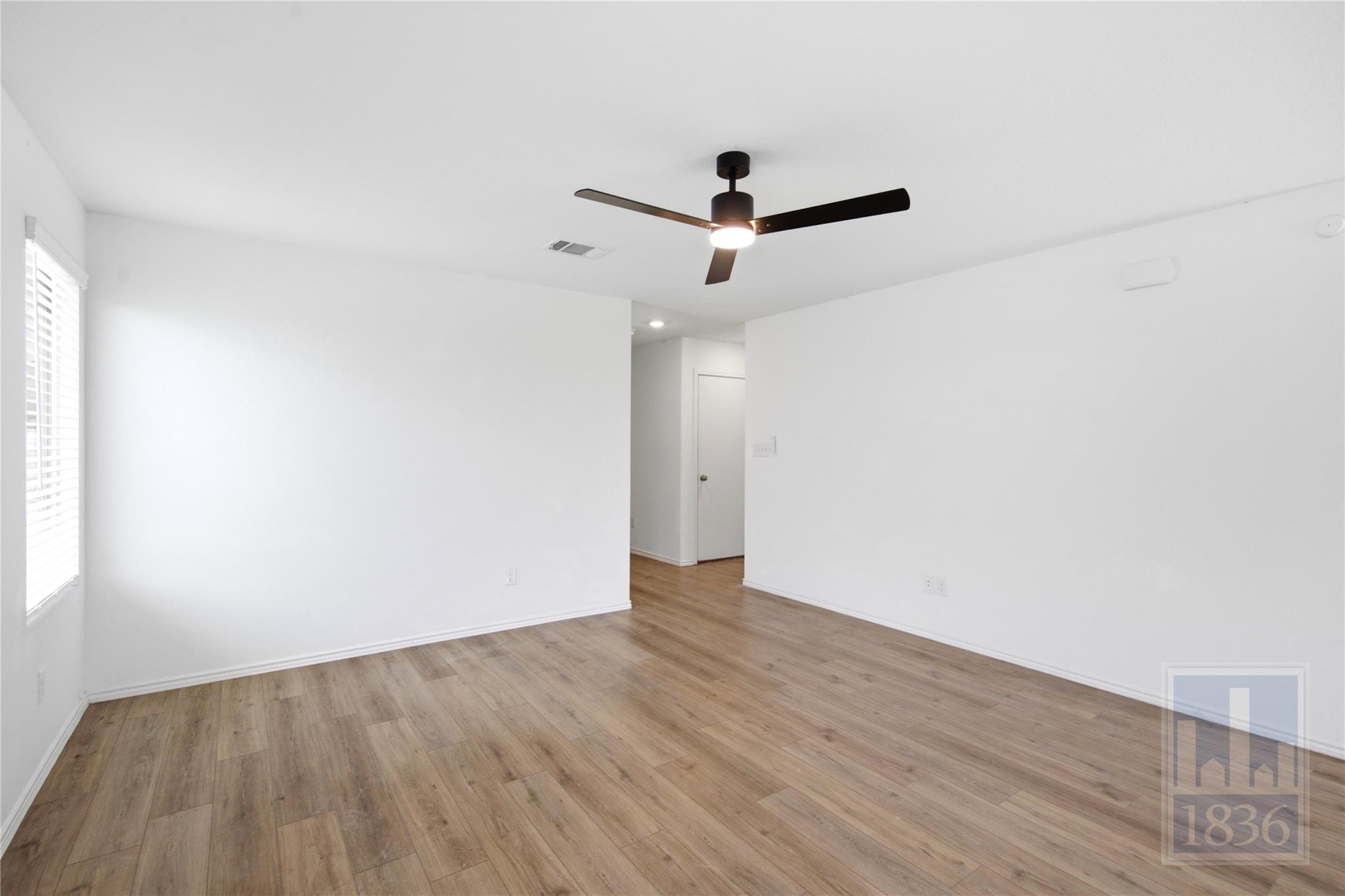 612 Clear Sky DR — photo 3