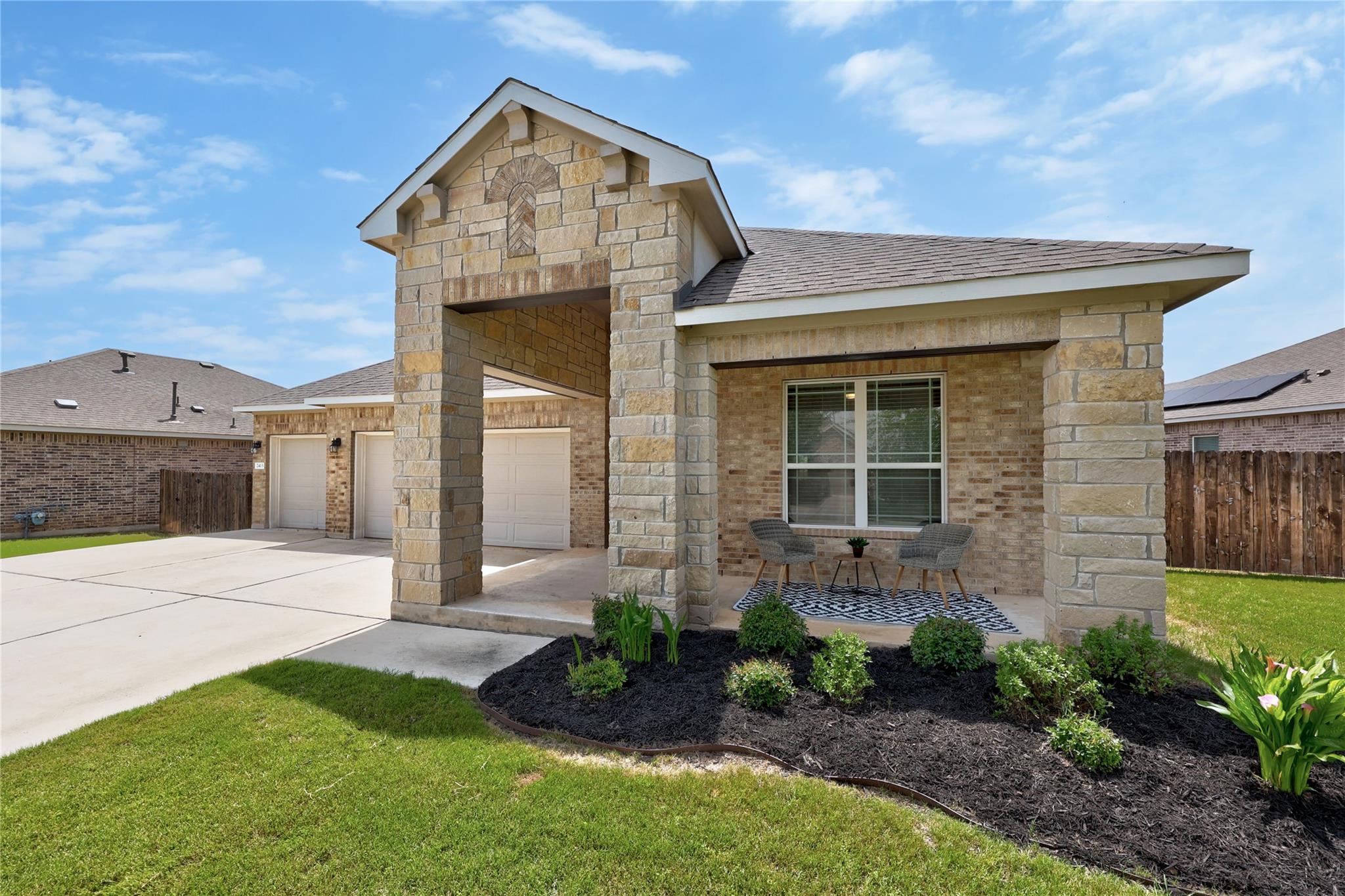 2413 Star Hill Ranch ST — photo 3