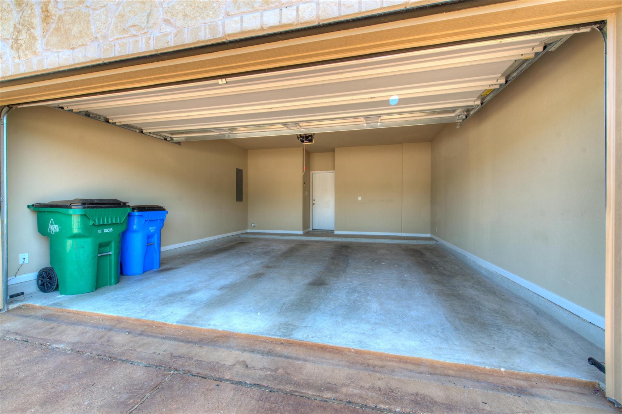 405 Meadowlark ST #B — photo 3