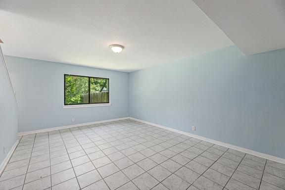 8524 Dryfield DR — photo 5