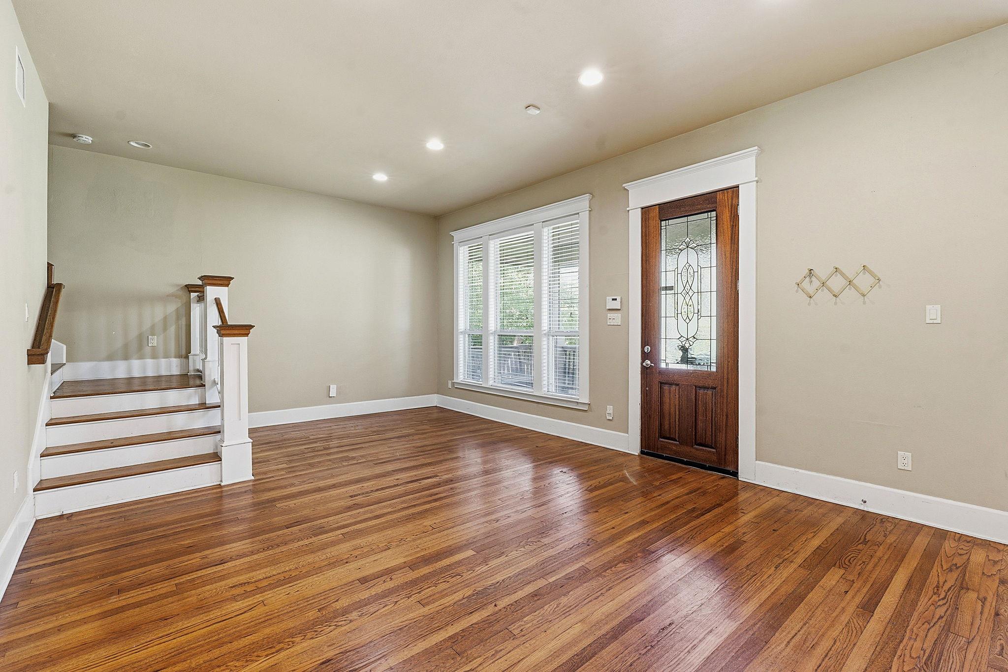 1305 Cometa ST — photo 3