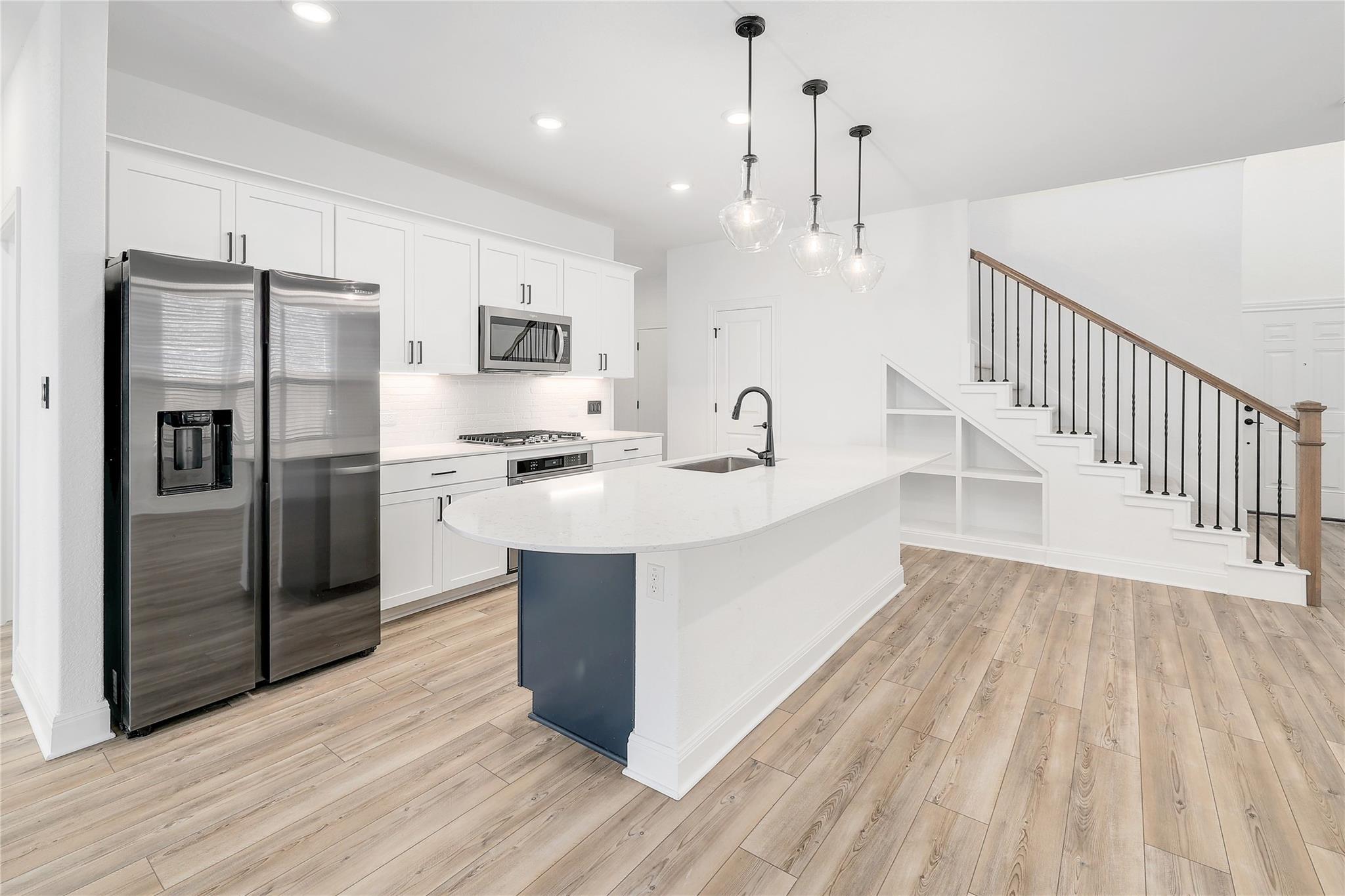 825 Olinda WAY — photo 5