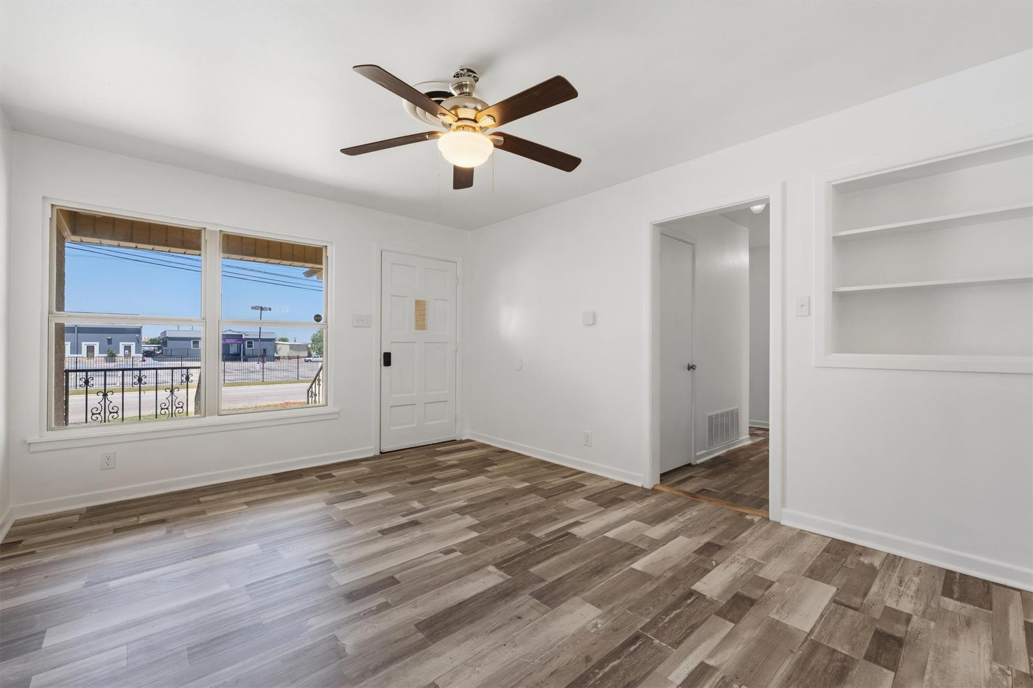 2308 Terrace DR — photo 5