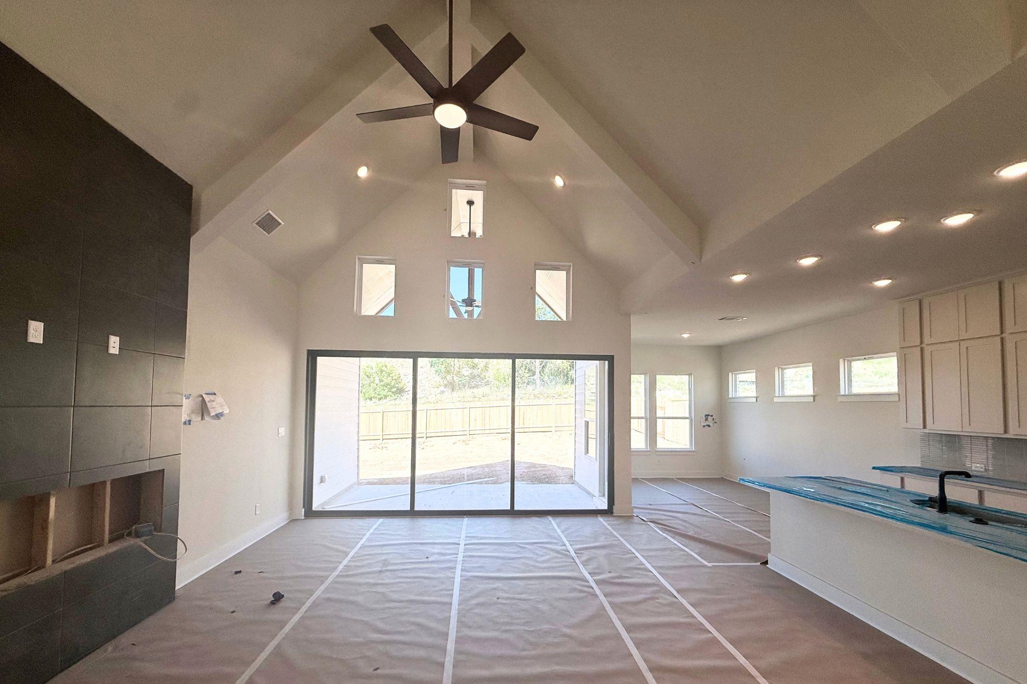 1517 Shelby LN — photo 3