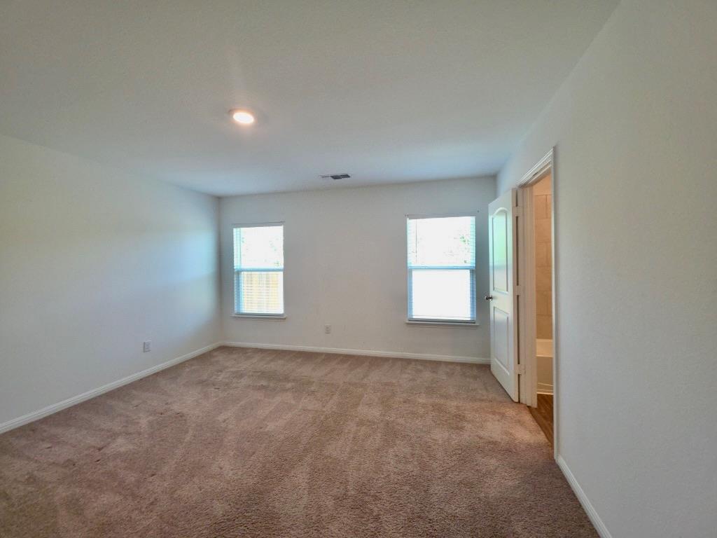 317 Riverdale DR — photo 5