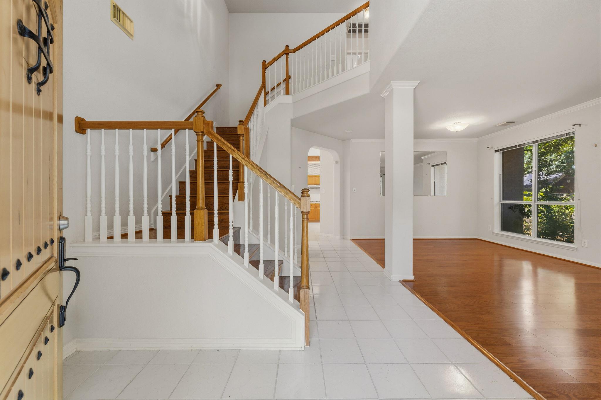 13301 Slow Poke DR — photo 3