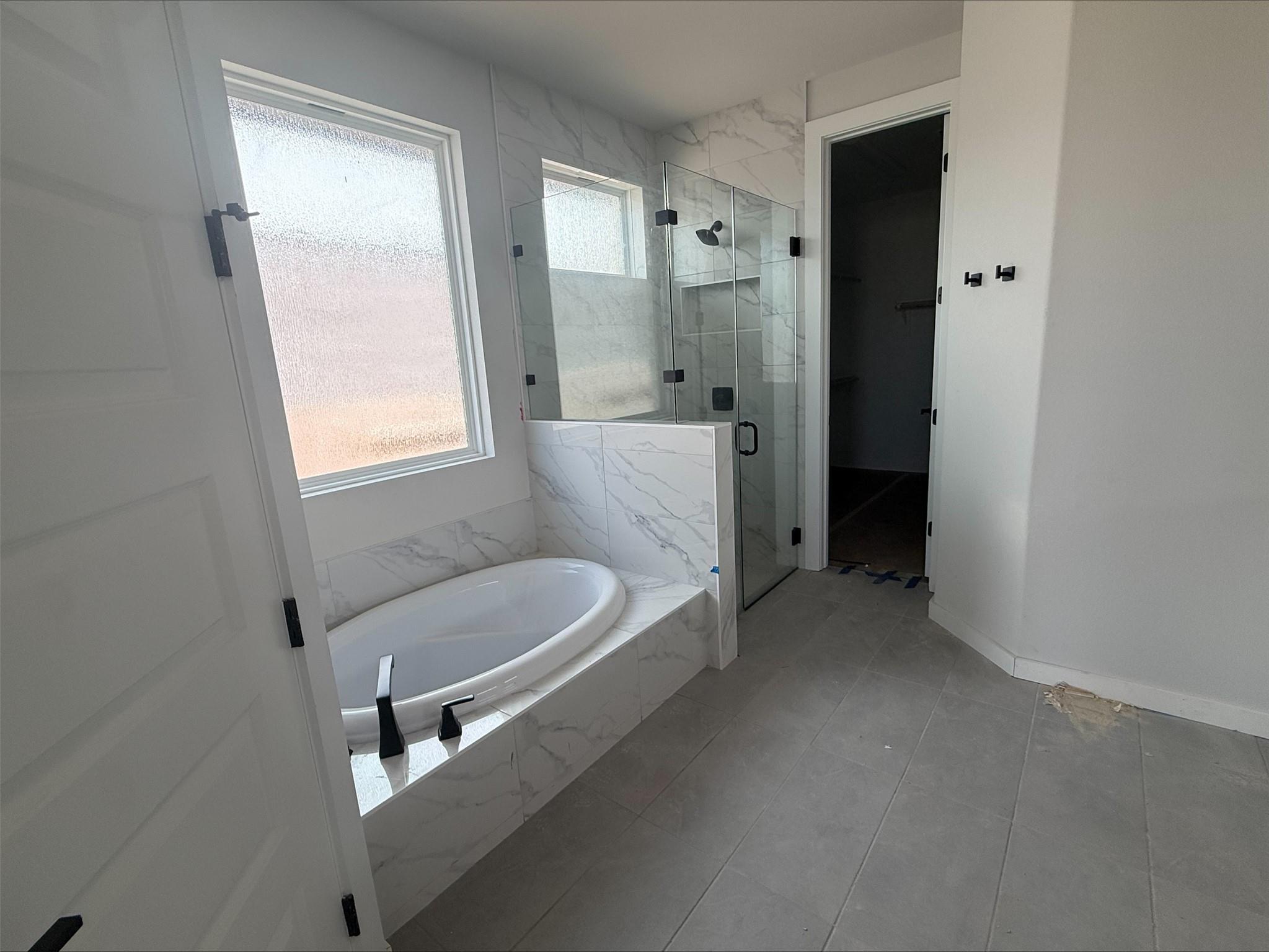 260 Bloomington Loop — photo 4