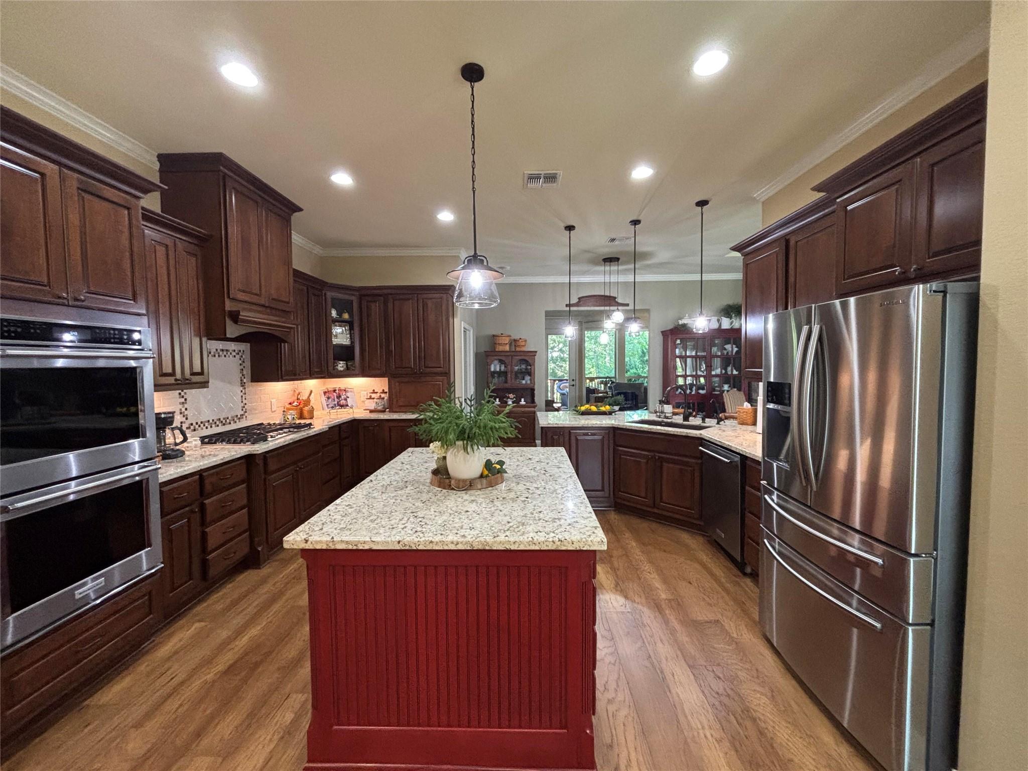 1910 Spanish Moss DR — photo 5