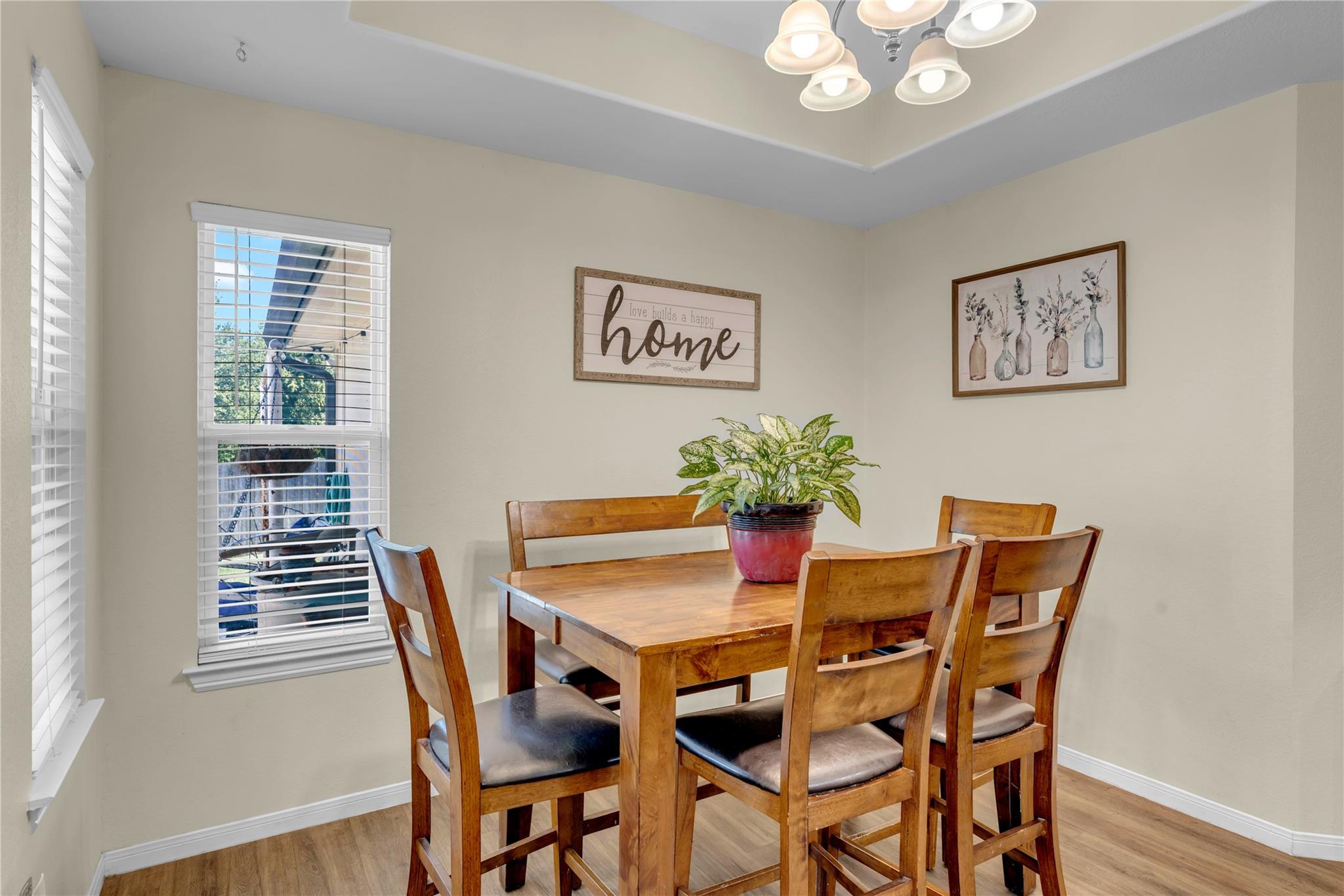 1106 Limestone DR — photo 4