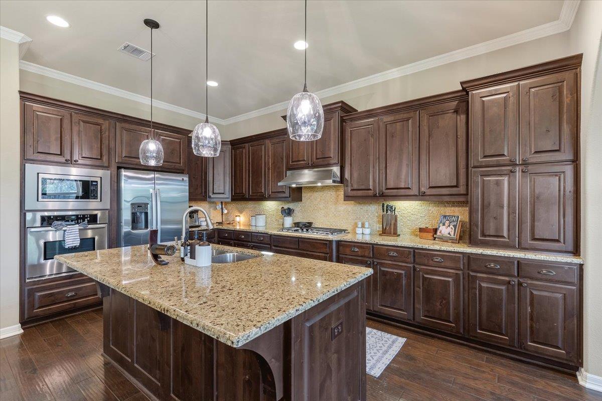 17604 Wildrye DR — photo 4