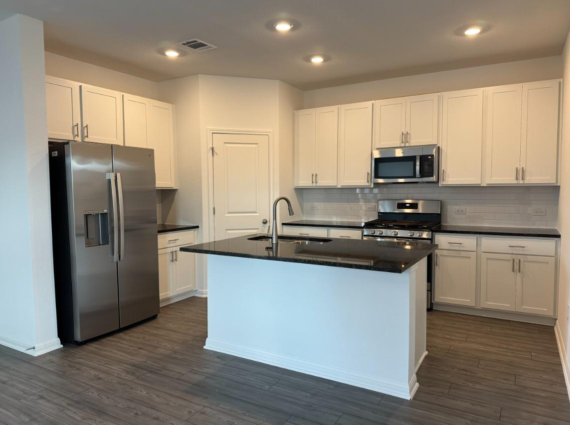 14116 Gilwell DR — photo 3