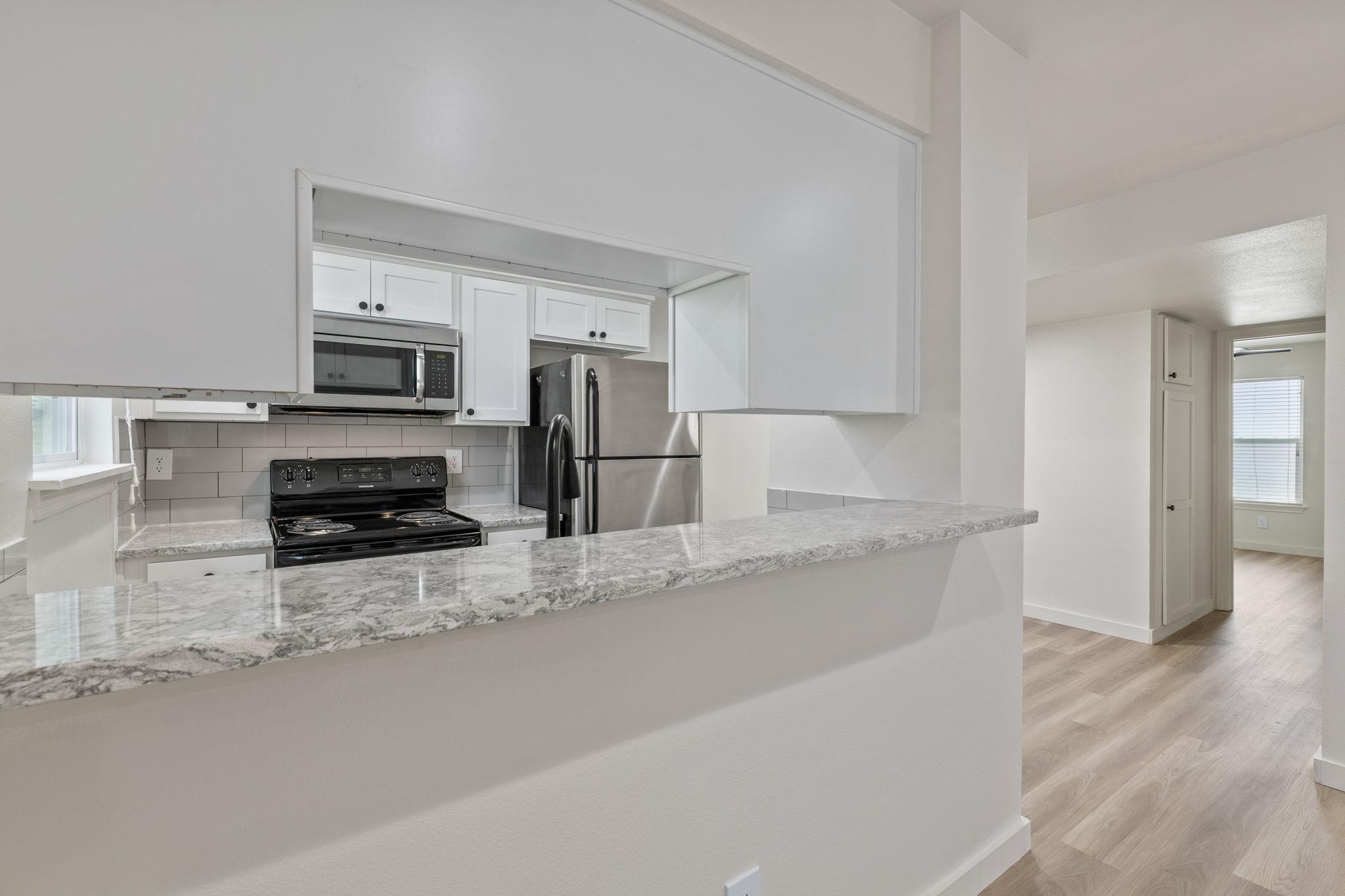 3819 Southway Dr #219 — photo 4