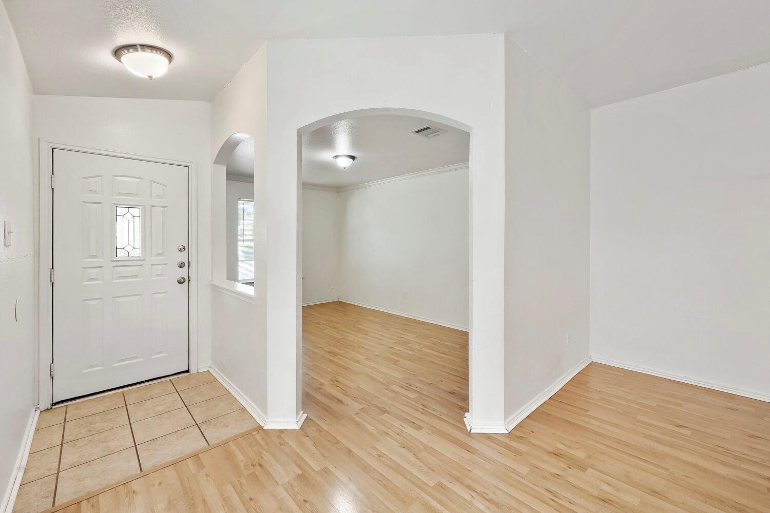 140 Plumbago CV — photo 4