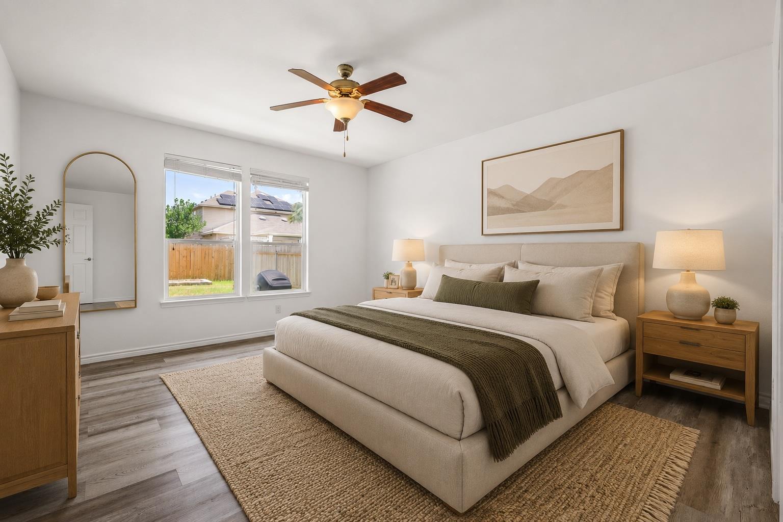 2215 McCombs ST — photo 4
