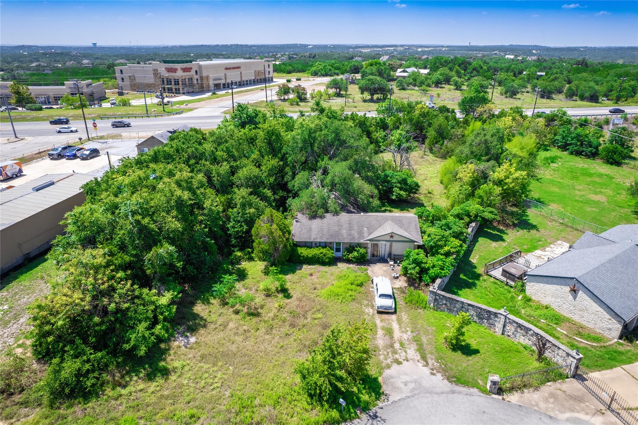 10203 Oak Grove CIR #A — photo 3