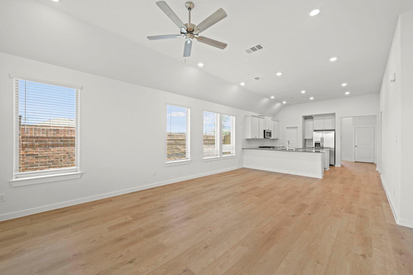 216 Rock Daisy TRL — photo 3