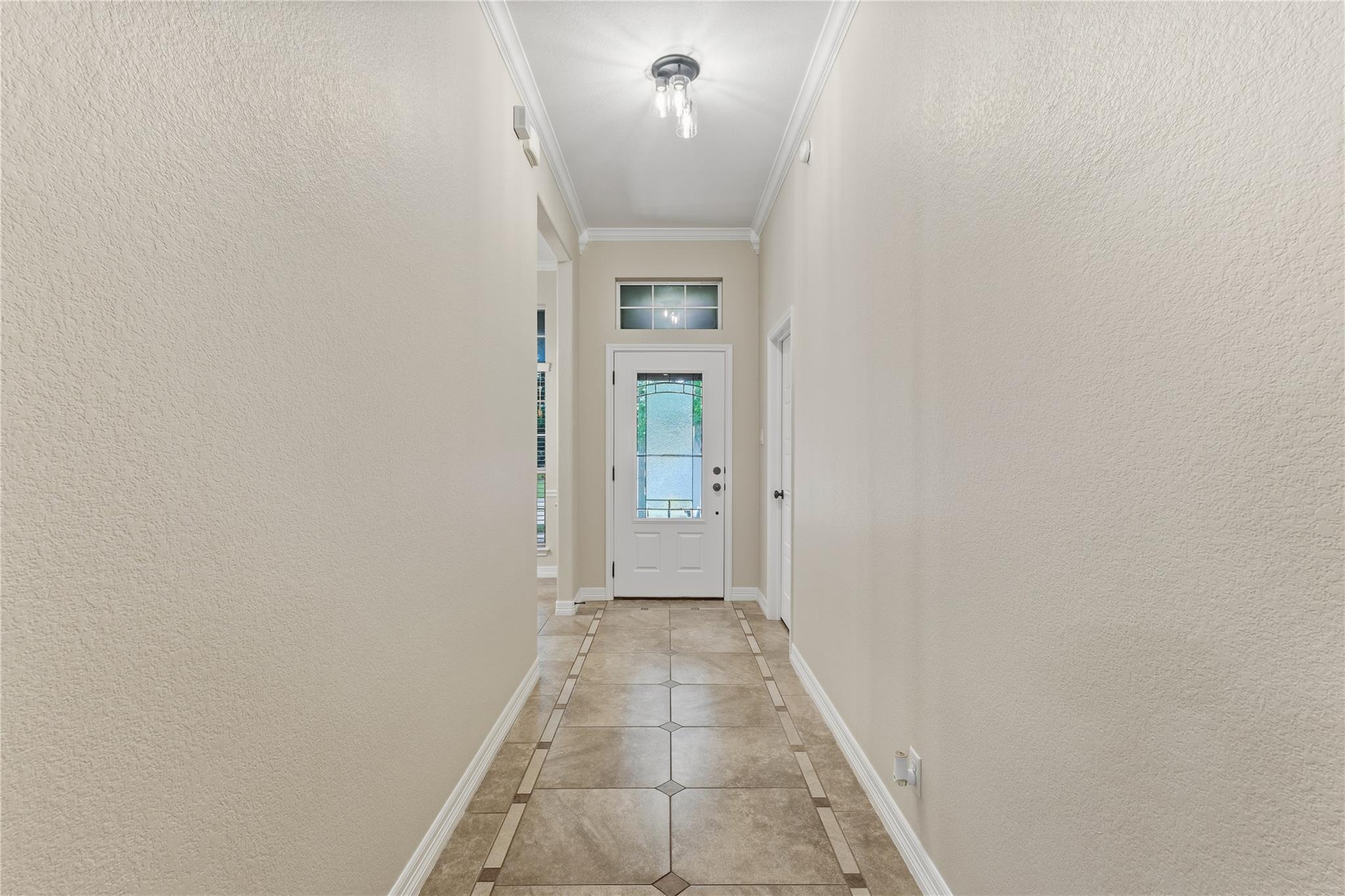 1907 Guinevere LN — photo 5