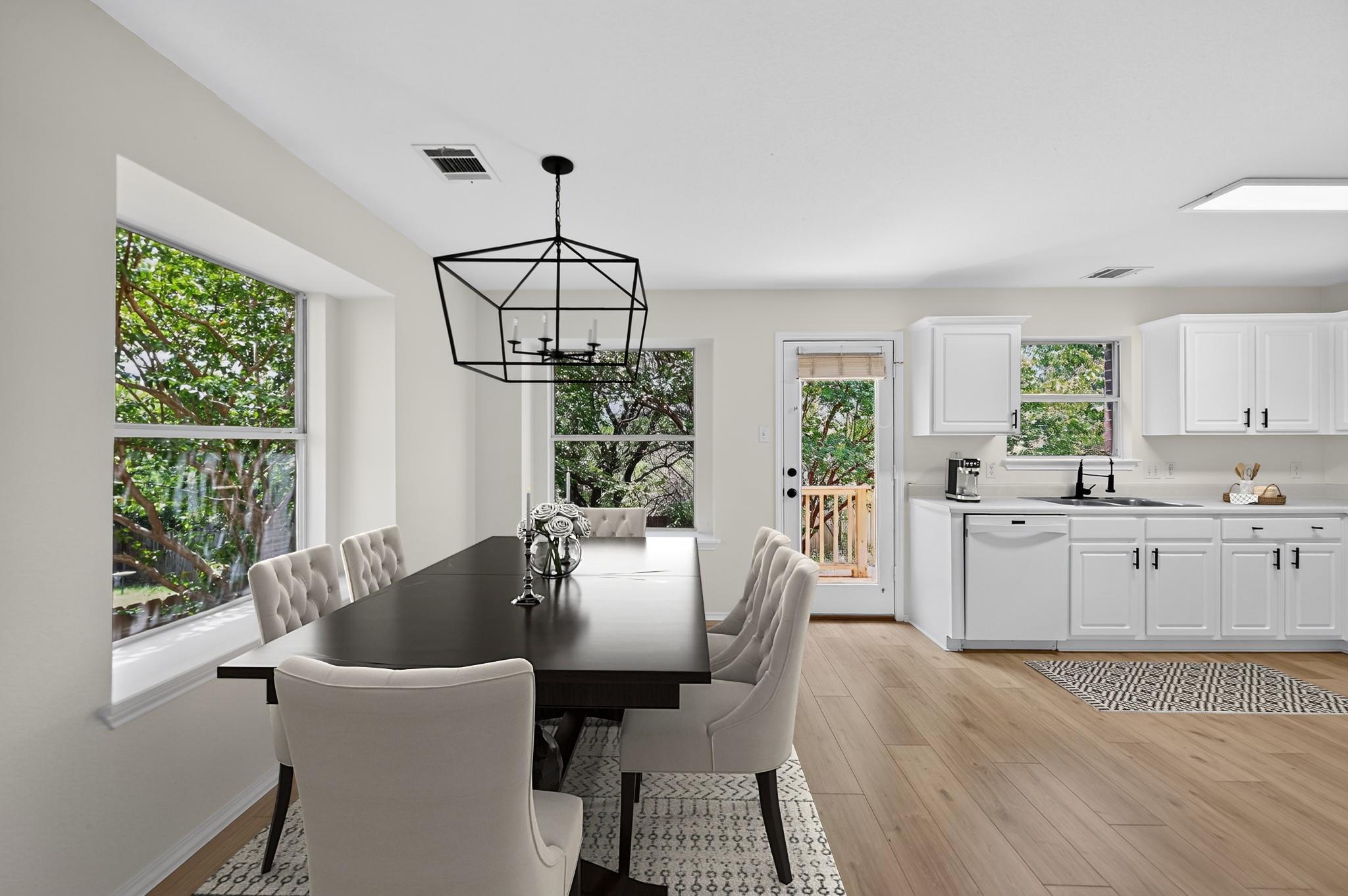 3760 Top Rock LN — photo 4