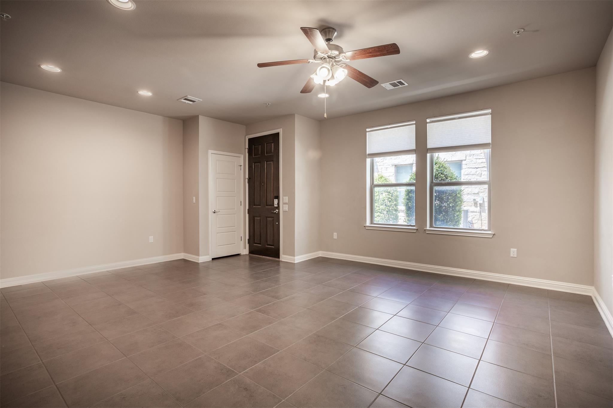 13800 Lyndhurst ST #332 — photo 4