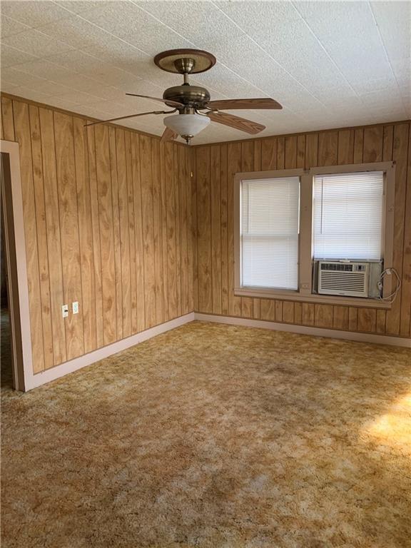 530 Bryan Ave — photo 3