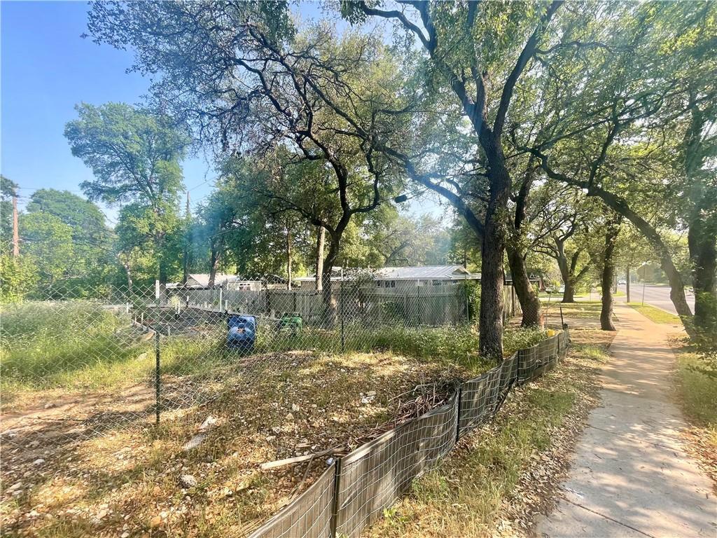 4621 Menchaca RD — photo 4