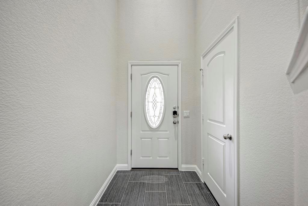 10617 Portico LN — photo 3