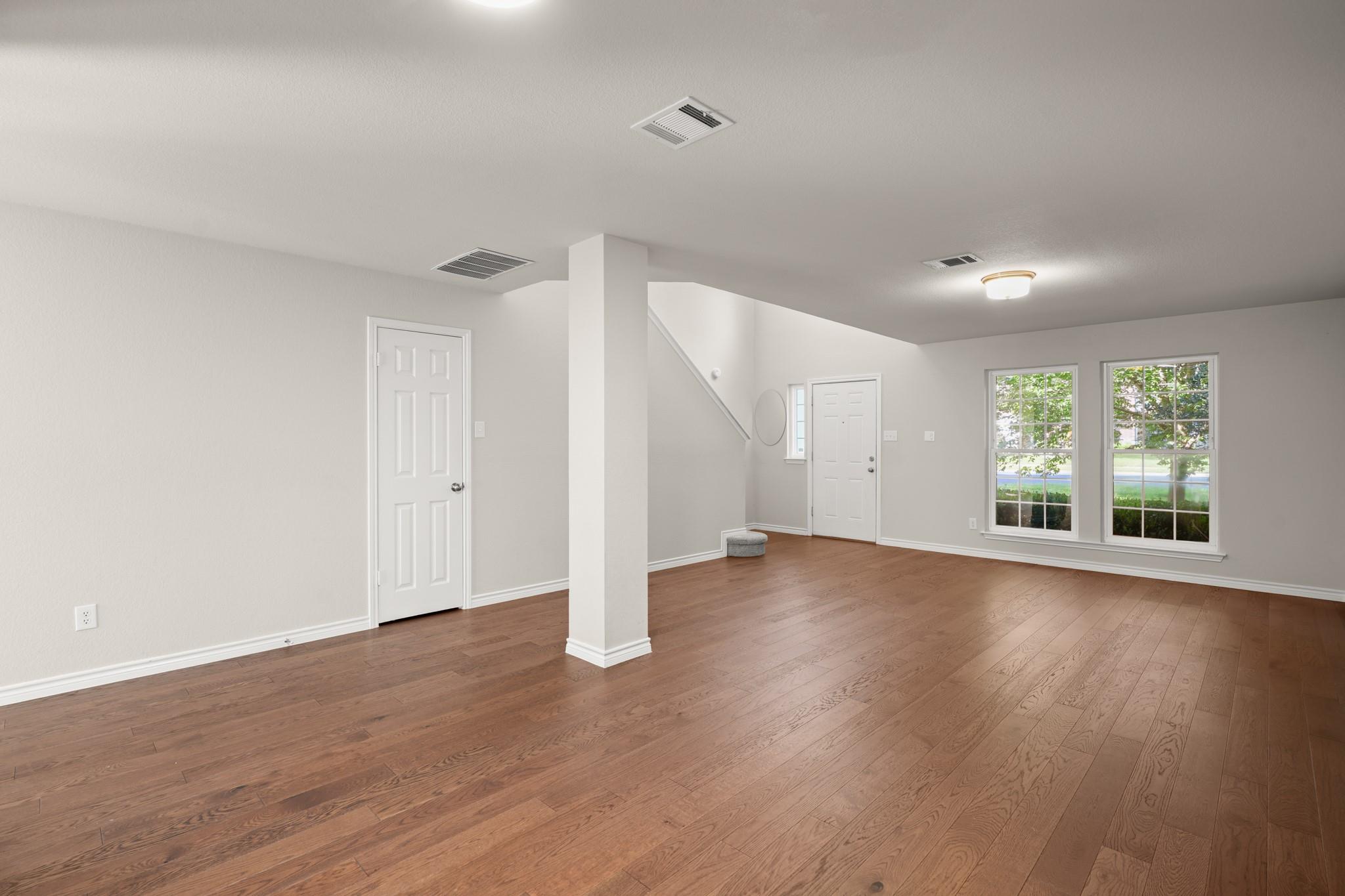 17841 Park Valley DR — photo 4