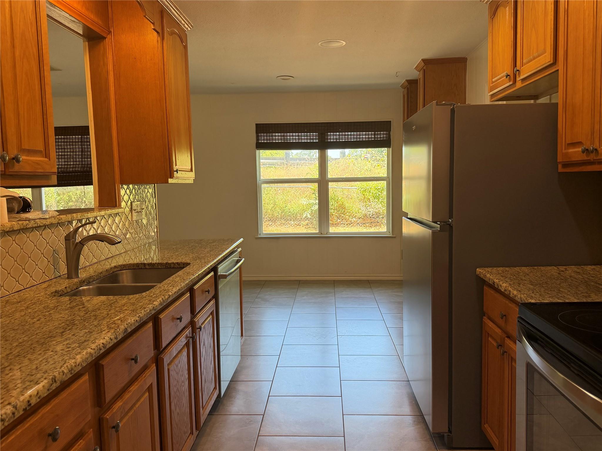 801 Brushy Creek DR — photo 4