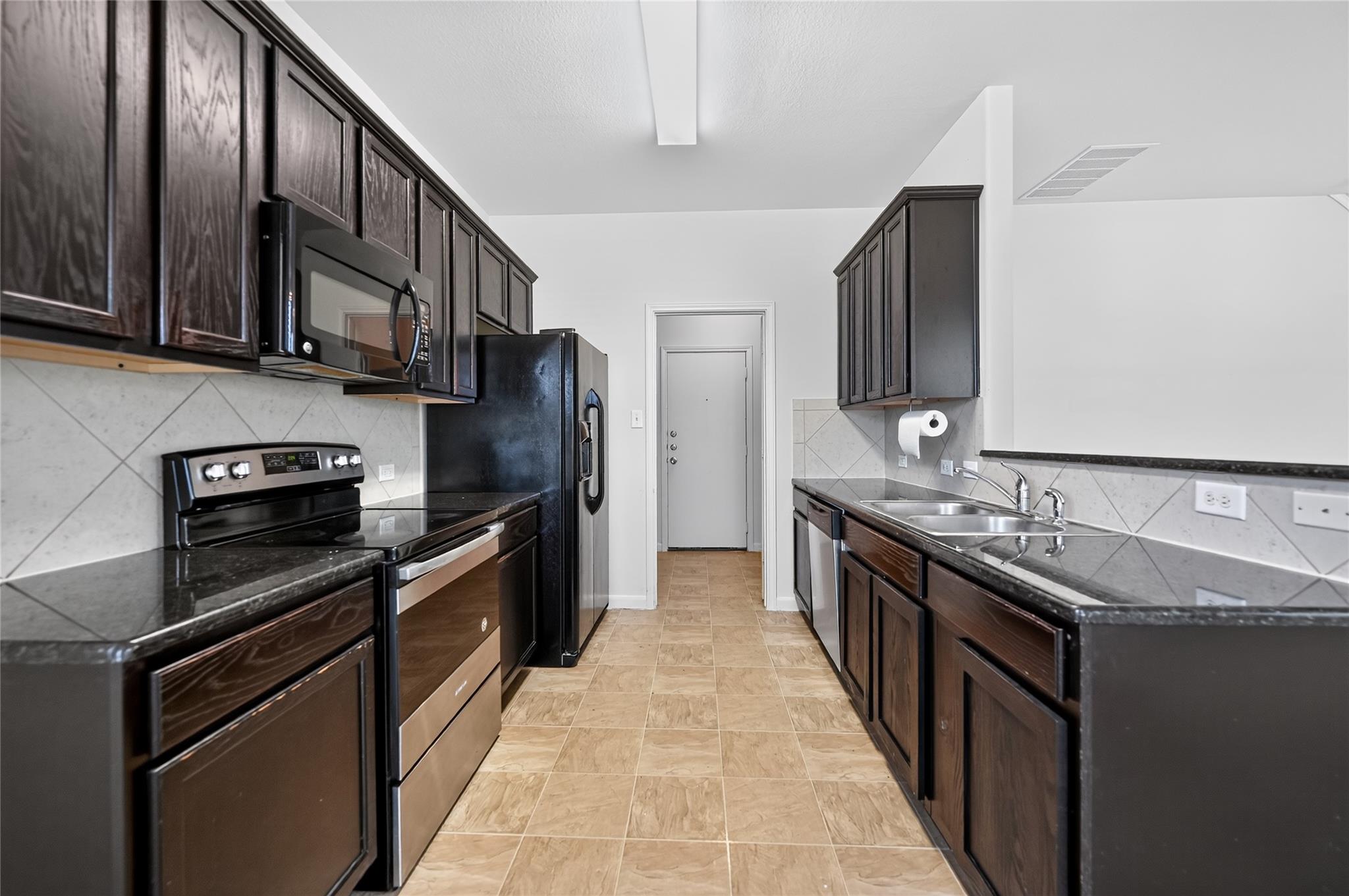 504 Old Peak RD — photo 3
