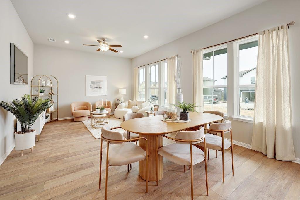 1020 Vista View DR #2201 — photo 4
