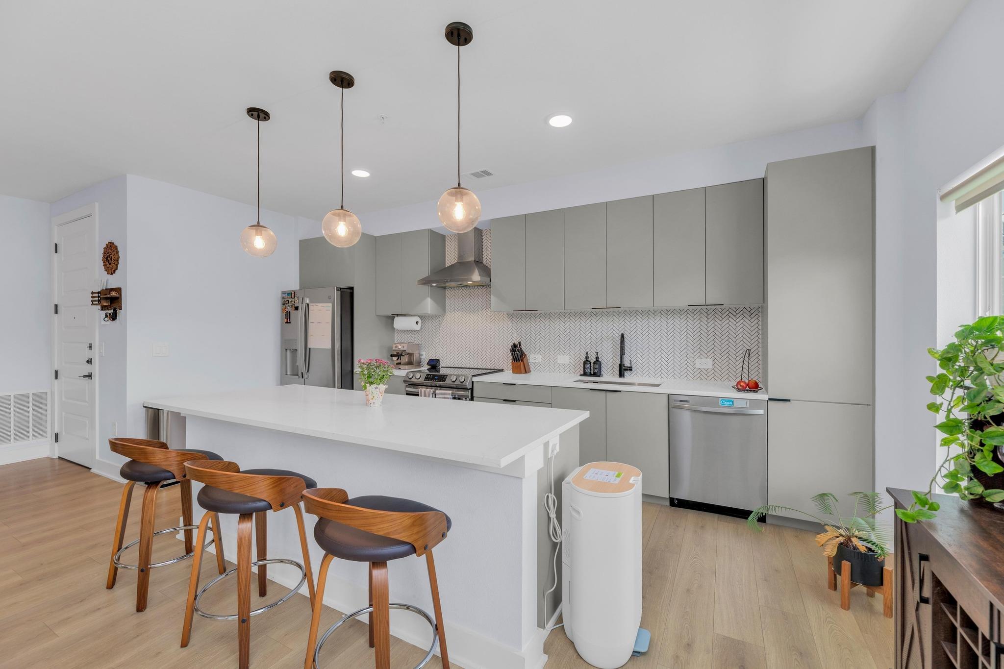2500 Longview ST #323 — photo 4