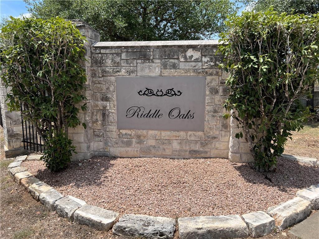 2400 Allred DR #B — photo 4