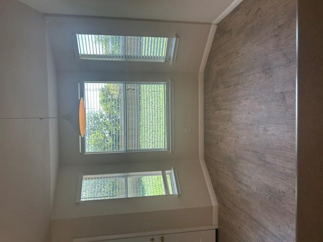 108 Pond WAY — photo 5