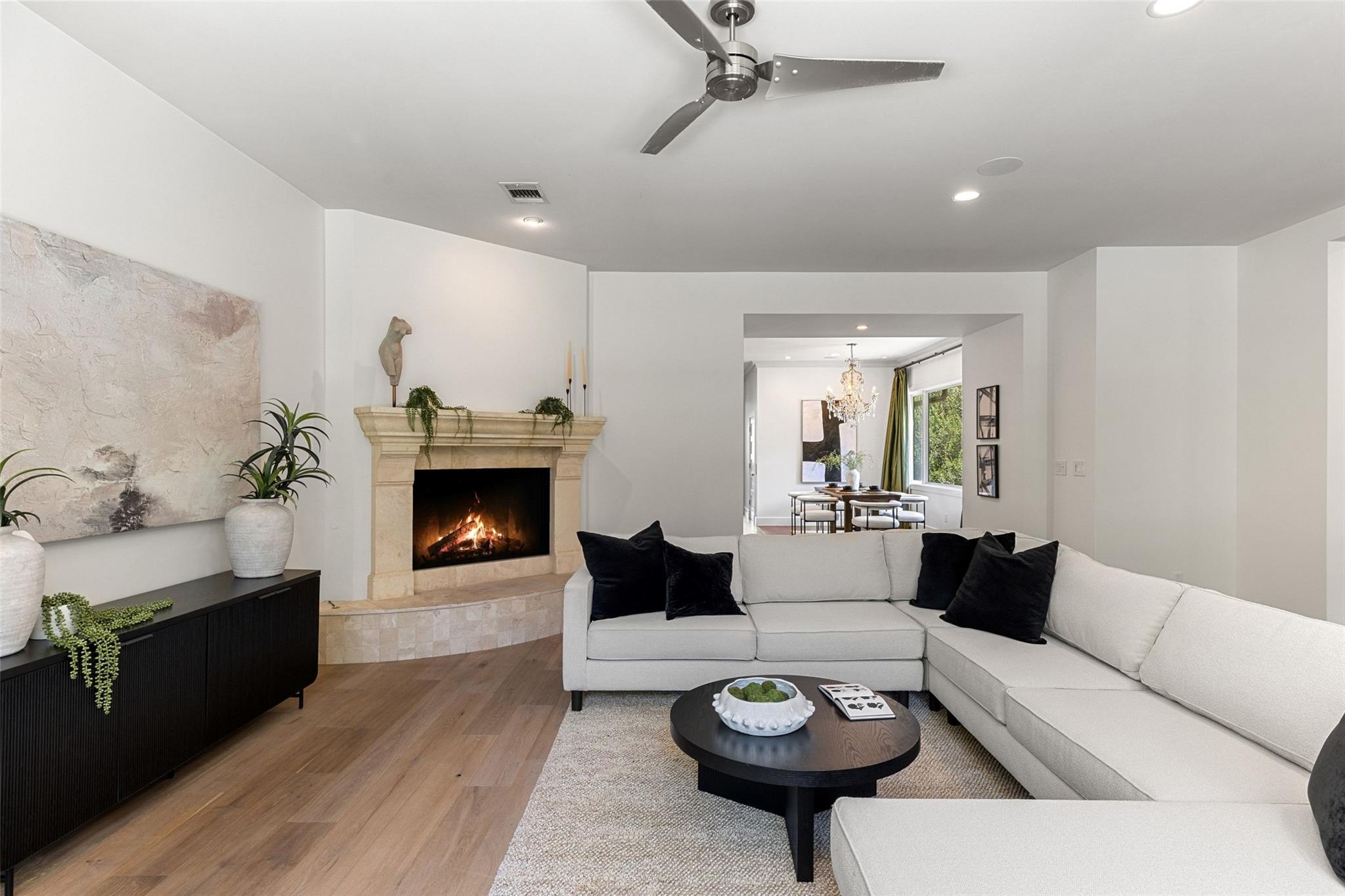 1704 East Side DR — photo 4