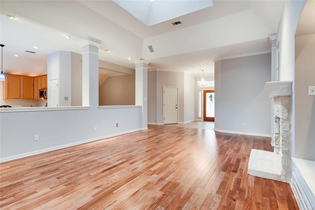 9009 Lantana WAY — photo 4