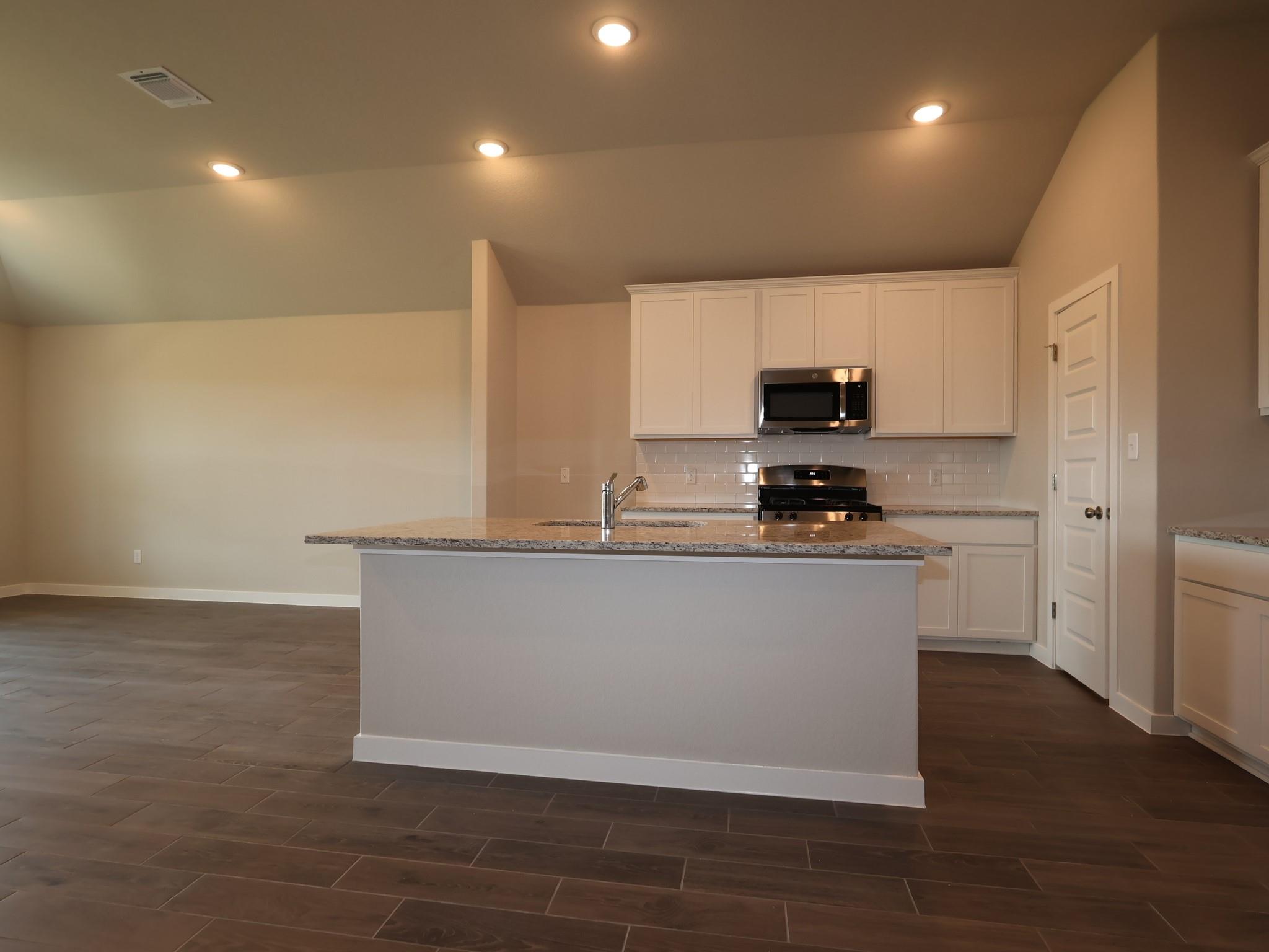 10209 Majestic Hawk WAY — photo 4
