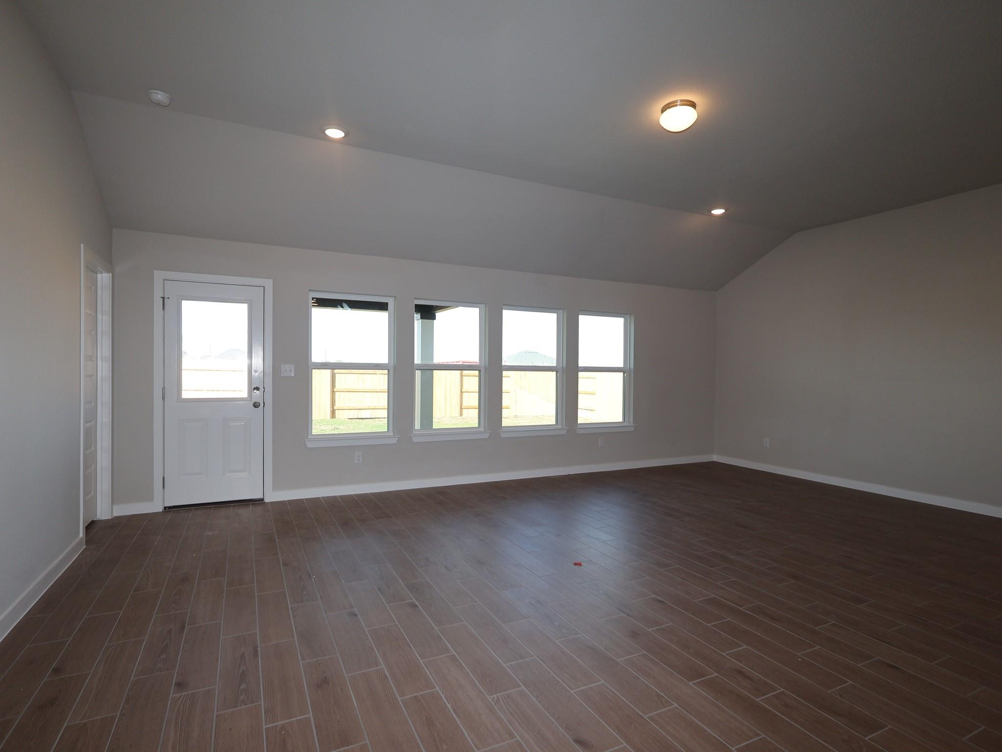10205 Majestic Hawk WAY — photo 3
